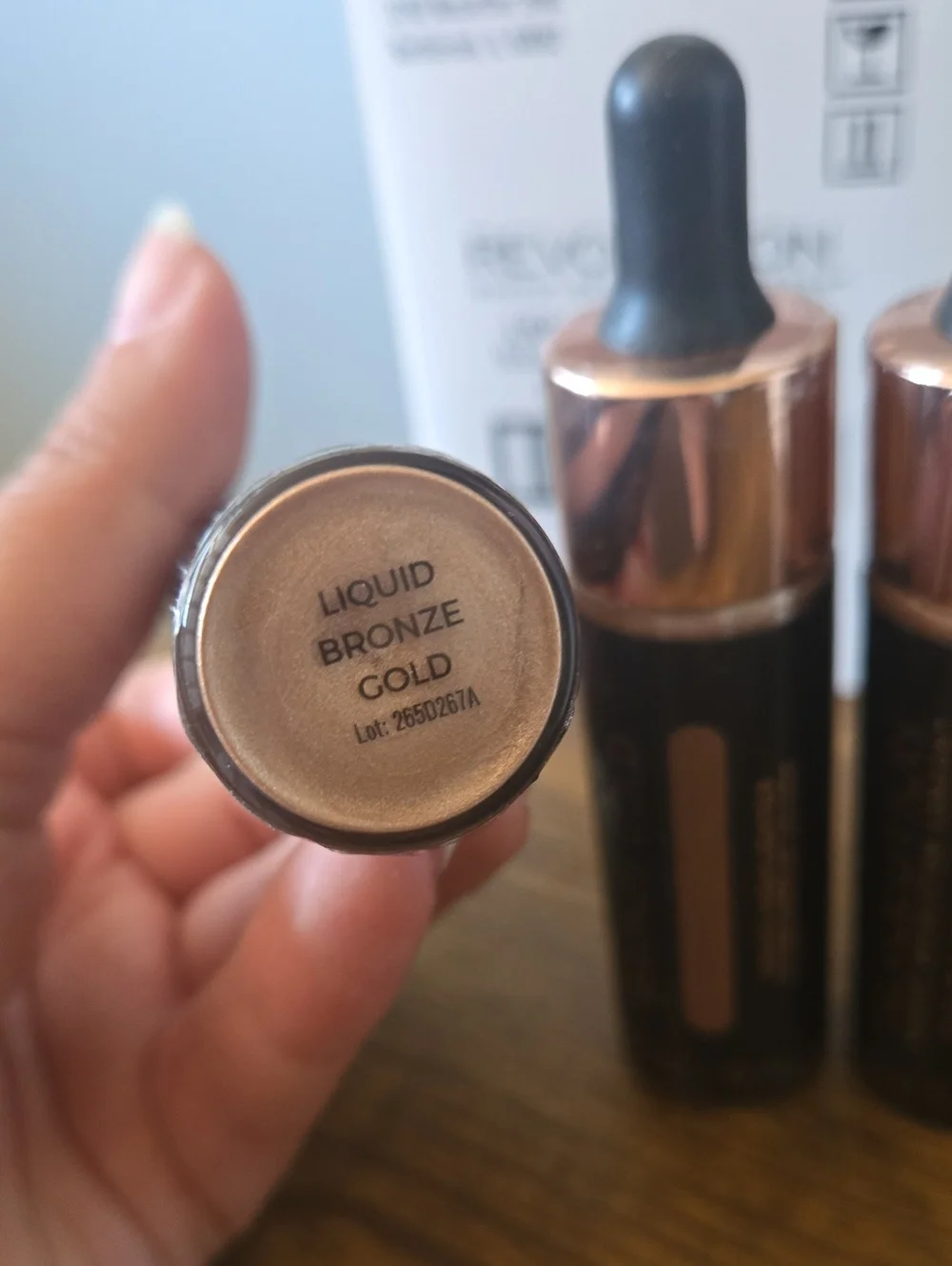 Set Of 3 Revolution Bronze Gold Liquid Highlighter